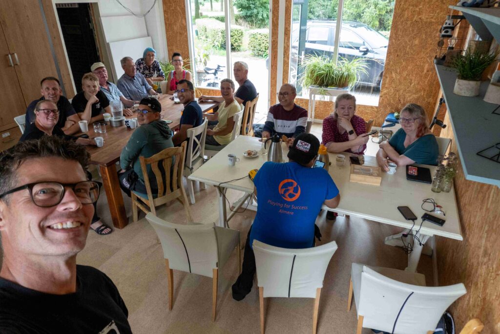 burgerboeren en ondernemers samen in de kantine